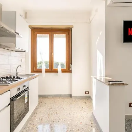 A 100m Dal Tram Gordiani House Apartamento *
