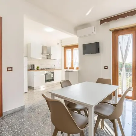 A 100m Dal Tram Gordiani House Apartamento *
